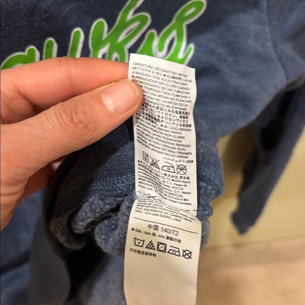 NFL Seahawks Navy and Green kids Sweatshirt - Picture 9 of 9